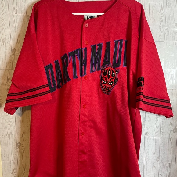 Lee Red Darth Maul Short Sleeve Tee - Picture 1 of 5